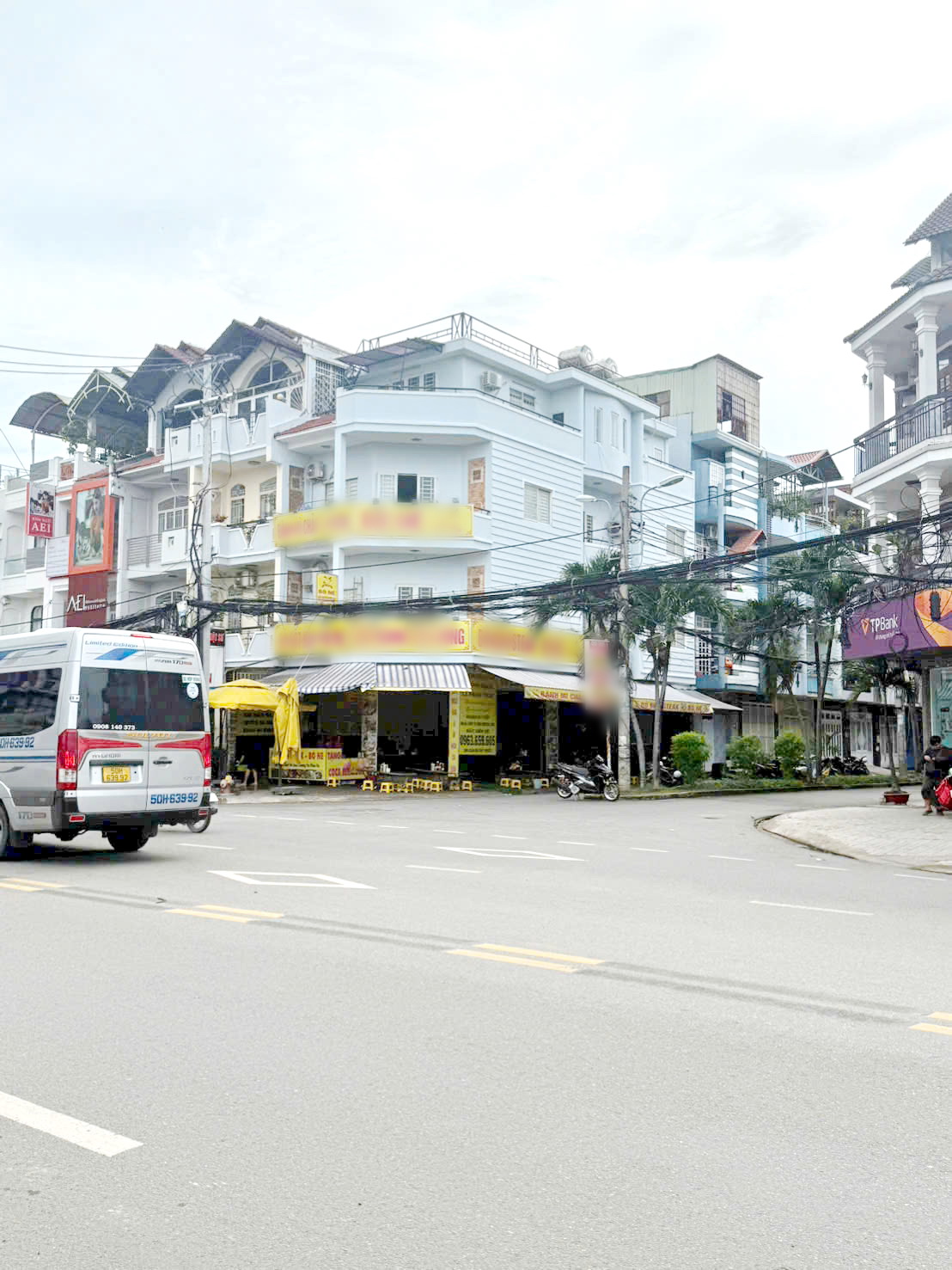 Bán nhà 3 lầu 5x18m căn góc siêu hiếm mặt tiền Cao Lỗ P.4 Quận 8